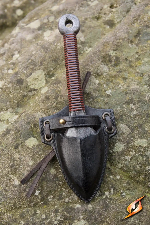 Kunai and Scabbard