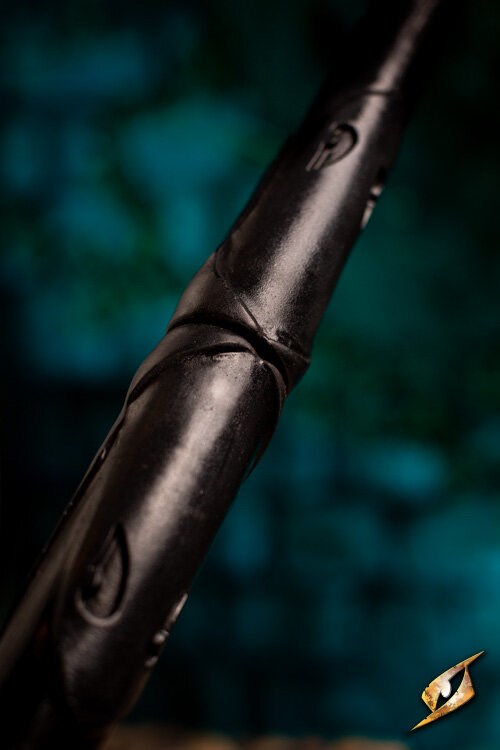 Eventide Lance – Elegant Darkness and Tactical Modularity